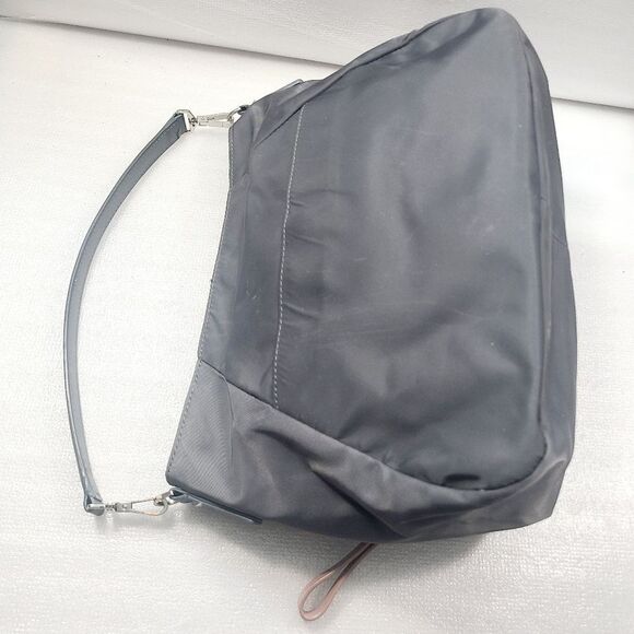 Agnes B Canvas Bag - Picture 8 of 8